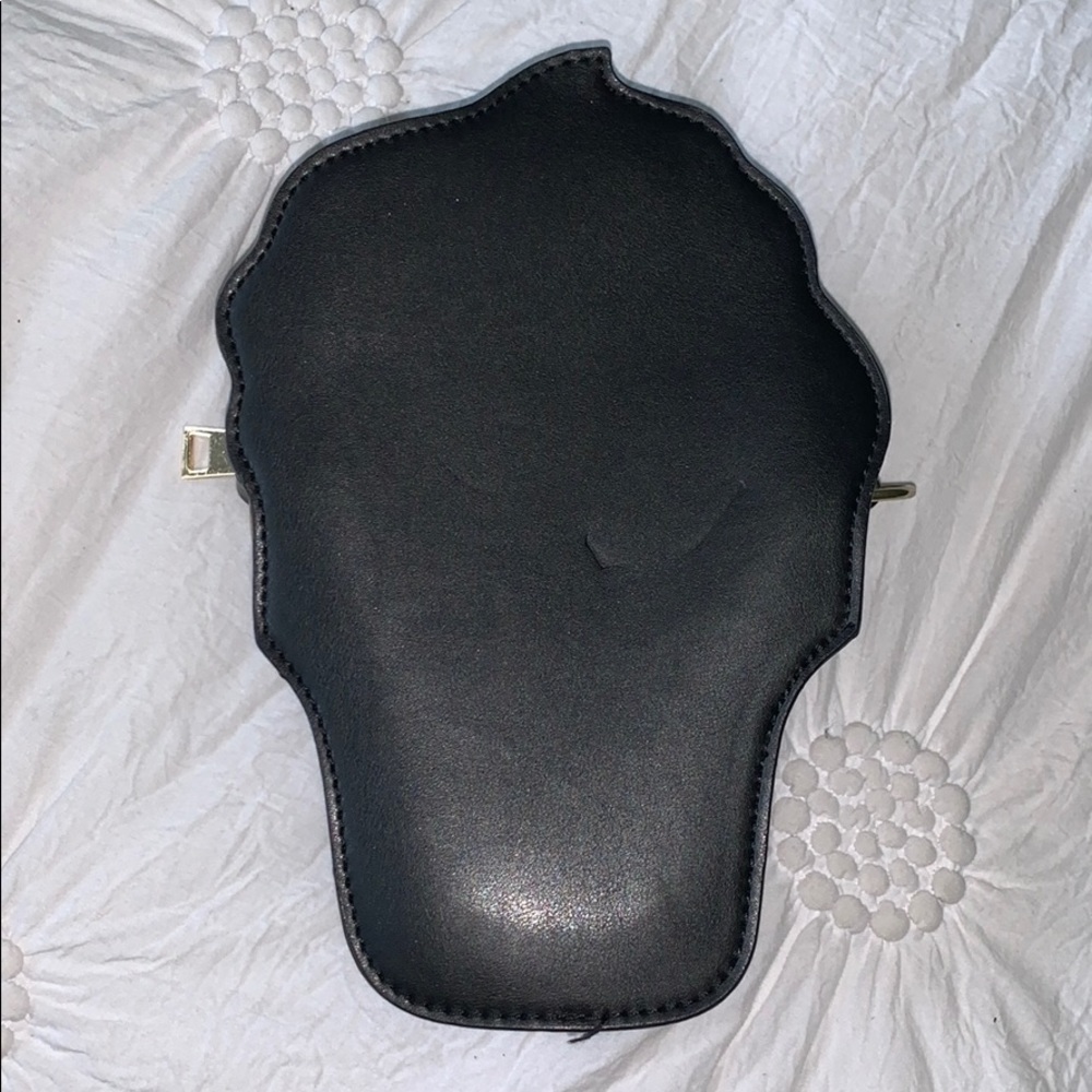 Purse - Picture 4 of 5
